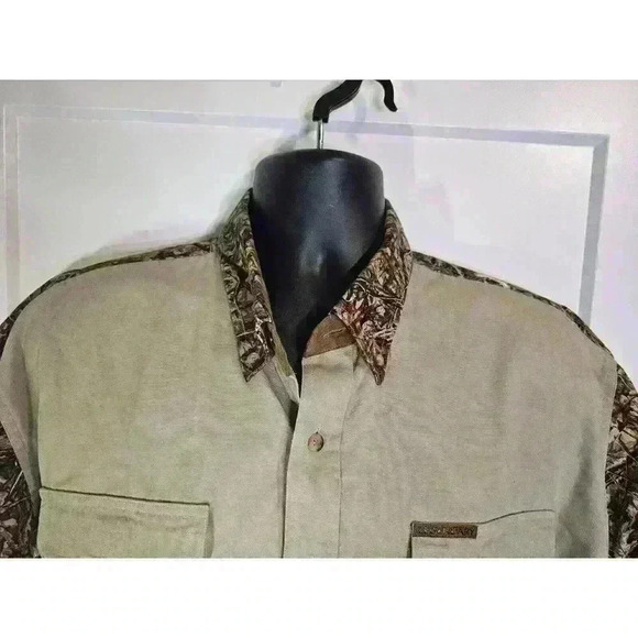 Legendary White Tails Mens Brown Tan Long Sleeve Shirt Sz XL Deer Buck Gear - Picture 4 of 9